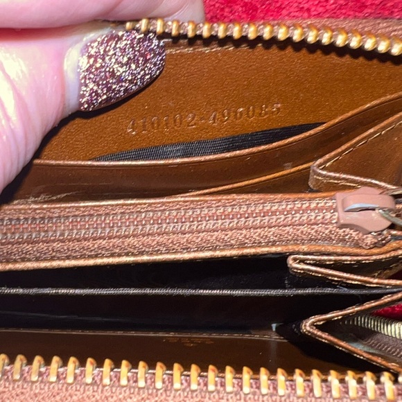 GUCCI AUTHENTIC BROWN ICONIC GG CANVAS ZIPPY WALLET. EUC. - Picture 5 of 8